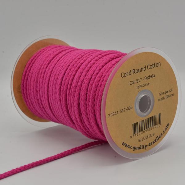 Kordel rund 6 mm in Fuchsia, aufgerollt neben weiteren Farben der Reihe